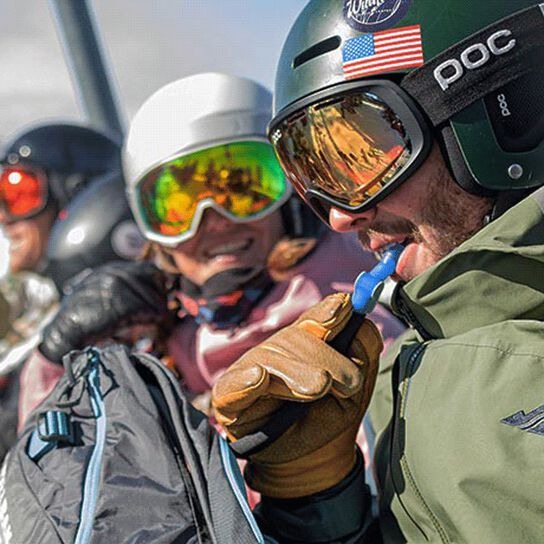 4 Tips for Staying Hydrated while Skiing, Snowboarding and more!